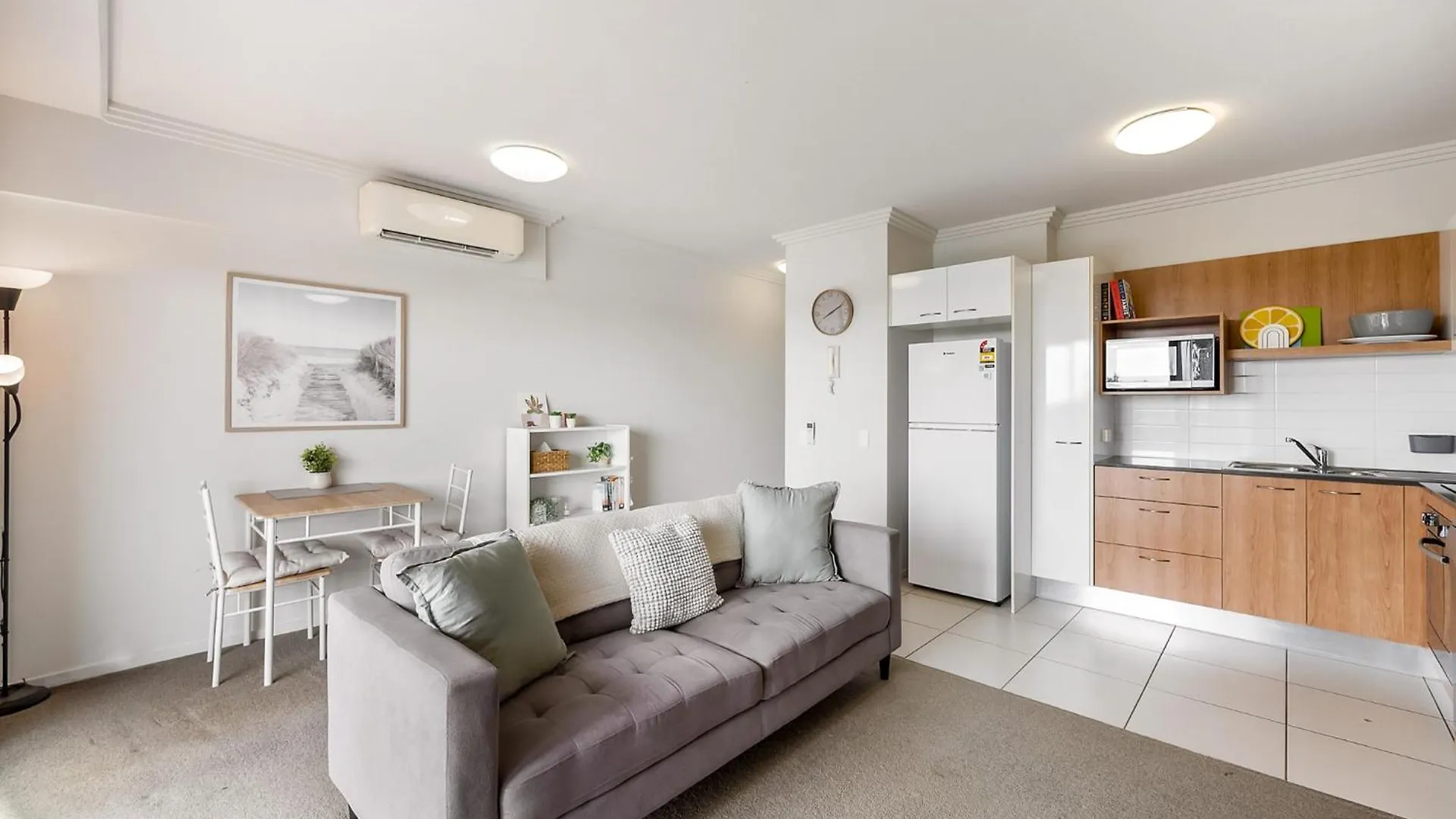Διαμέρισμα Birtinya 1-Bed With Canal Views And Pool Kawana Waters